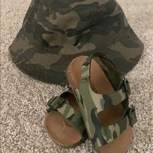 6-12 month old bucket hat and sandals.